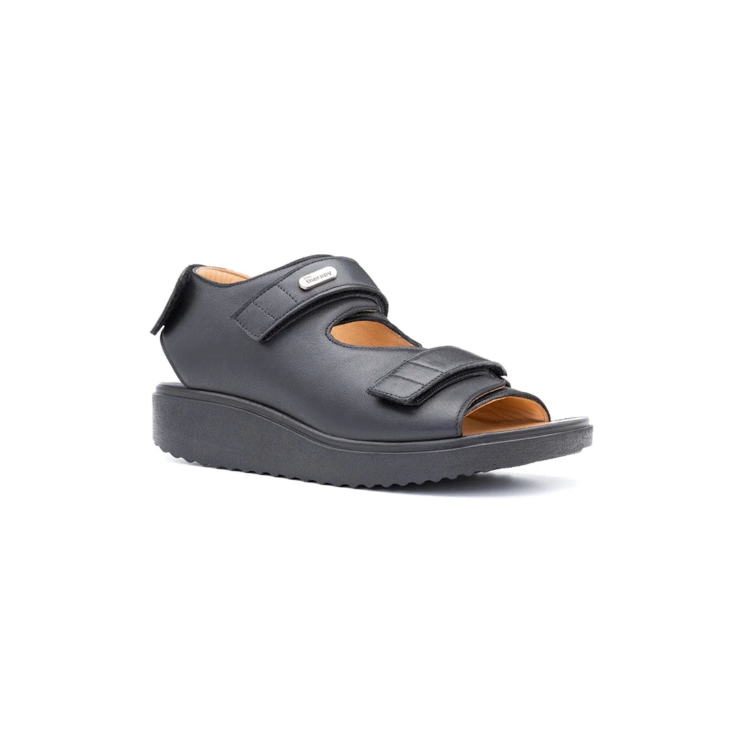 Men’s wide fit orthopedic sandals for post-op recovery with extra-long adjustable straps – Cedar model.