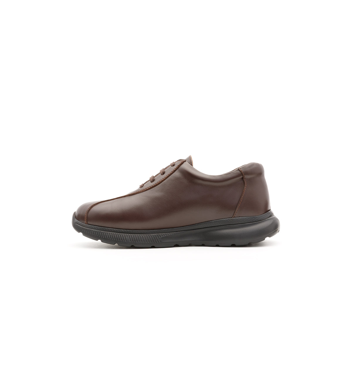 Brown 611-UNI lace-up shoe, inner side view.
