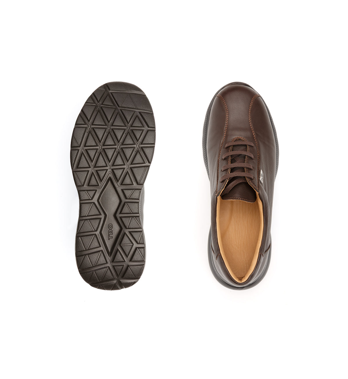 Top and sole views of the brown 611-UNI lace-up shoe.