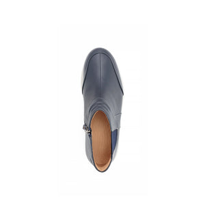 Men’s navy wide fit orthopedic leather boots with stable sole and modern design – chelsea model.