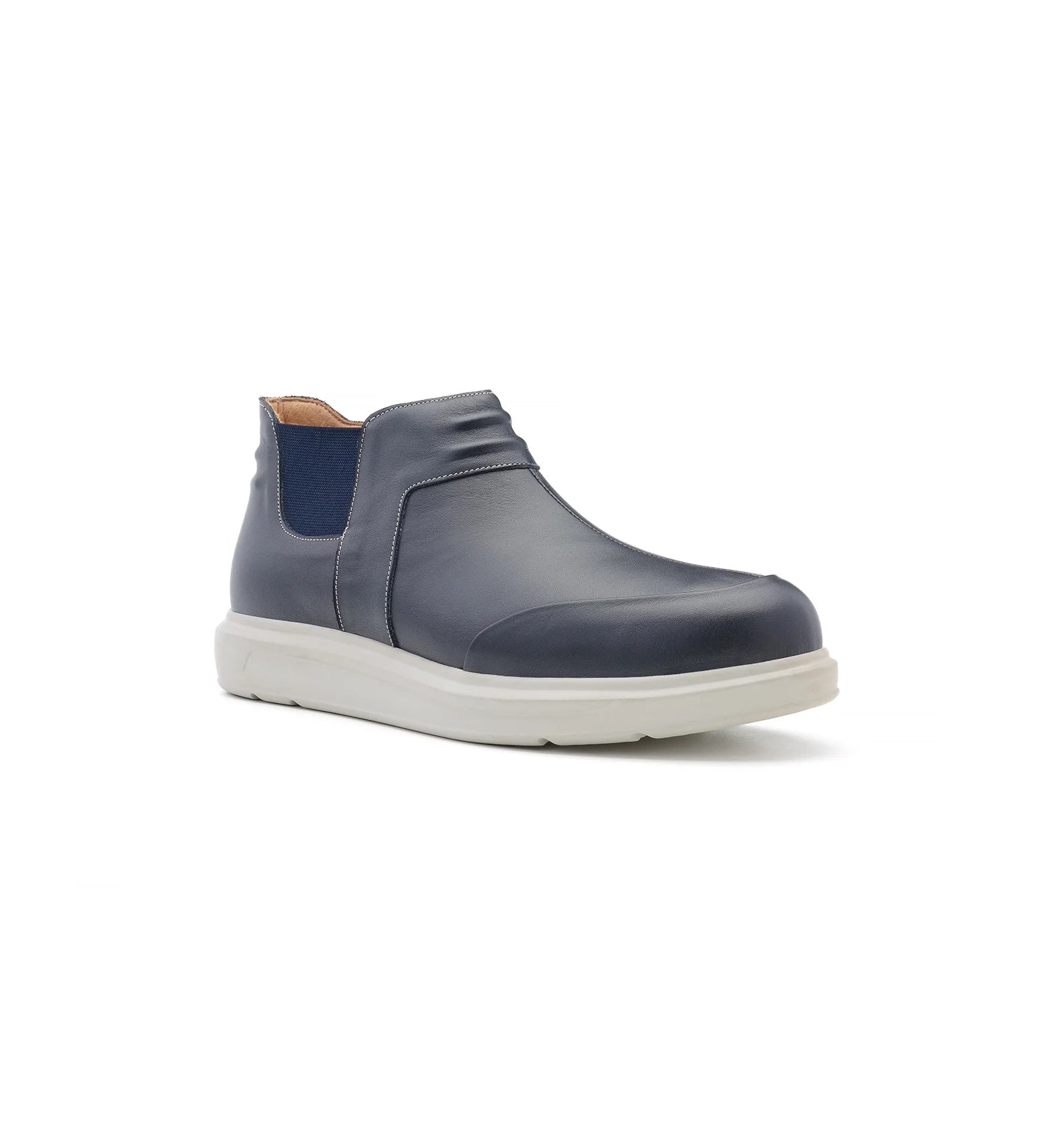 Men's navy Chelsea boots with a wide fit design.