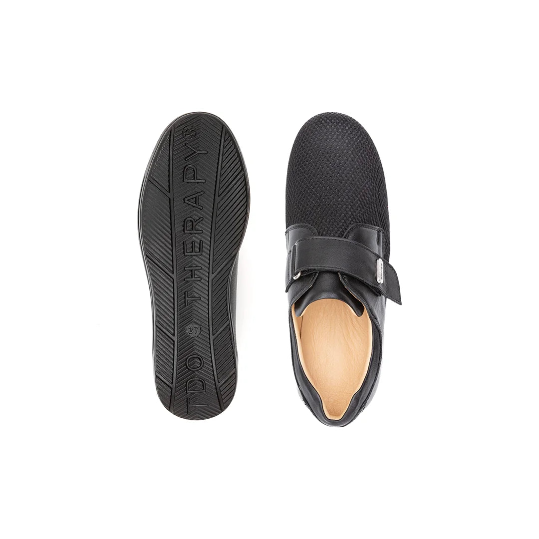 Diabetic-Friendly Women’s Shoes – Soft Leather & Mesh Design for Enhanced Ventilation