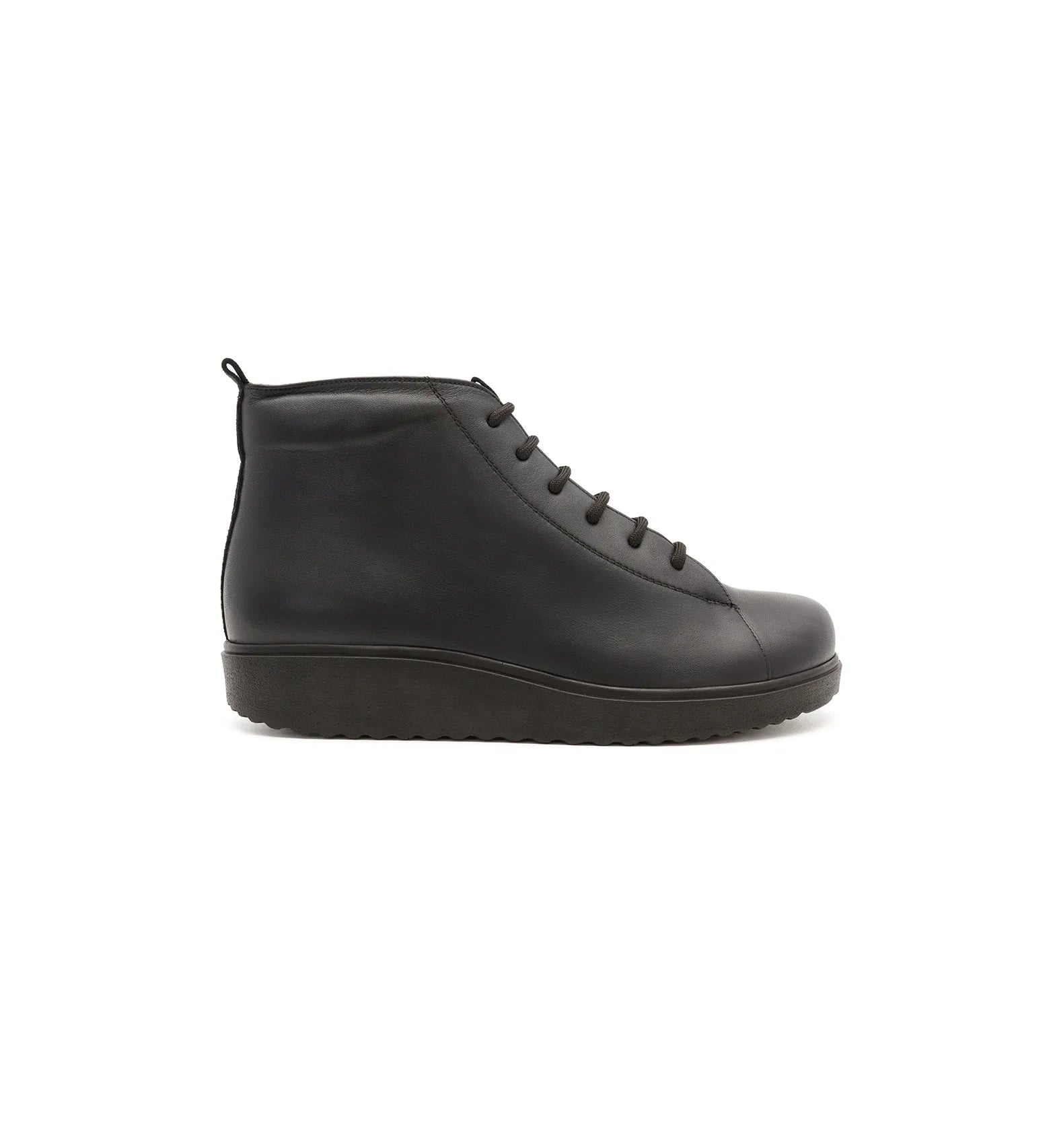 Men’s orthopedic diabetic lace-up leather boots with extra wide fit for comfort and support – Forge model.