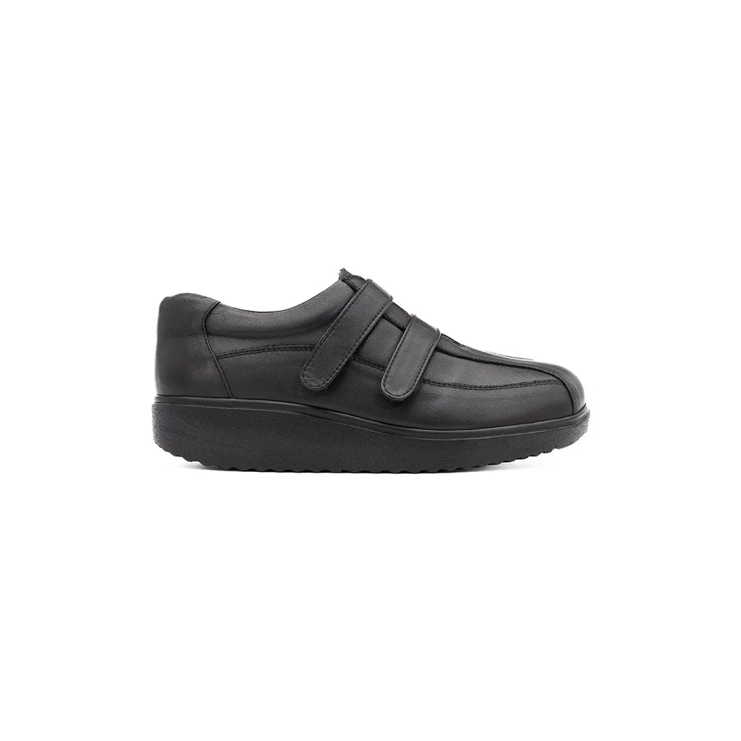 Women’s H fitting orthopedic diabetic trainers with cushioned sole and extra depth – Marlow footwear.