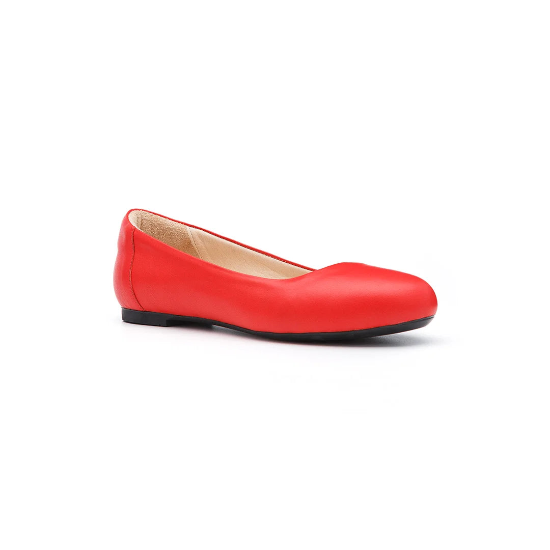 Women’s red leather wide fit ballet flats with stable design and supportive cushioning.