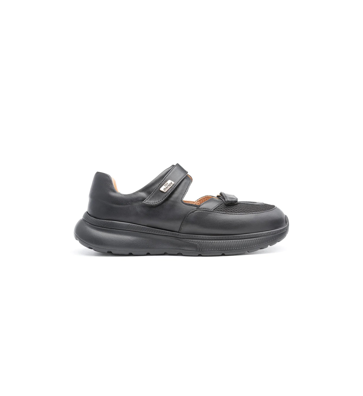 Mira women's black 4E wide fit shoe – side view