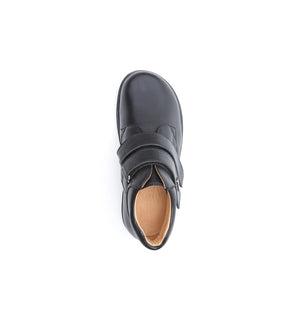 Men`s diabetic comfort boots with natural leather upper and seamless interior.