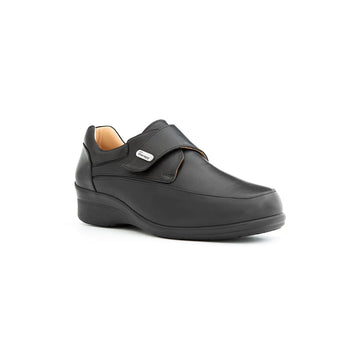 45-degree view of TDO 101-W Women's Diabetic Orthopaedic Shoes, displaying its style and versatility