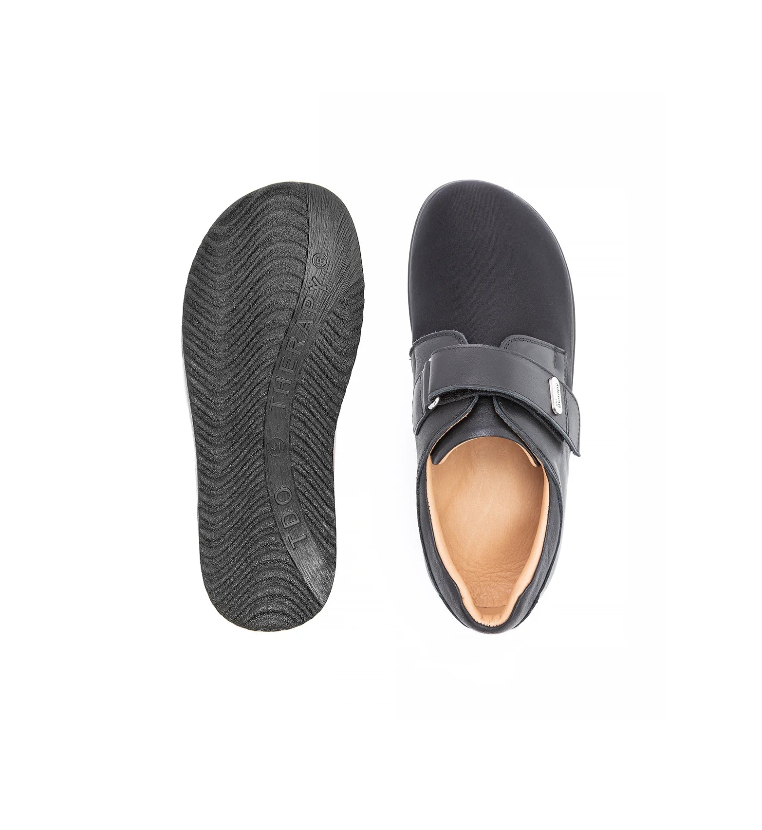 Top and outsole view of women’s extra depth medical shoe with non slip sole and wide opening design
